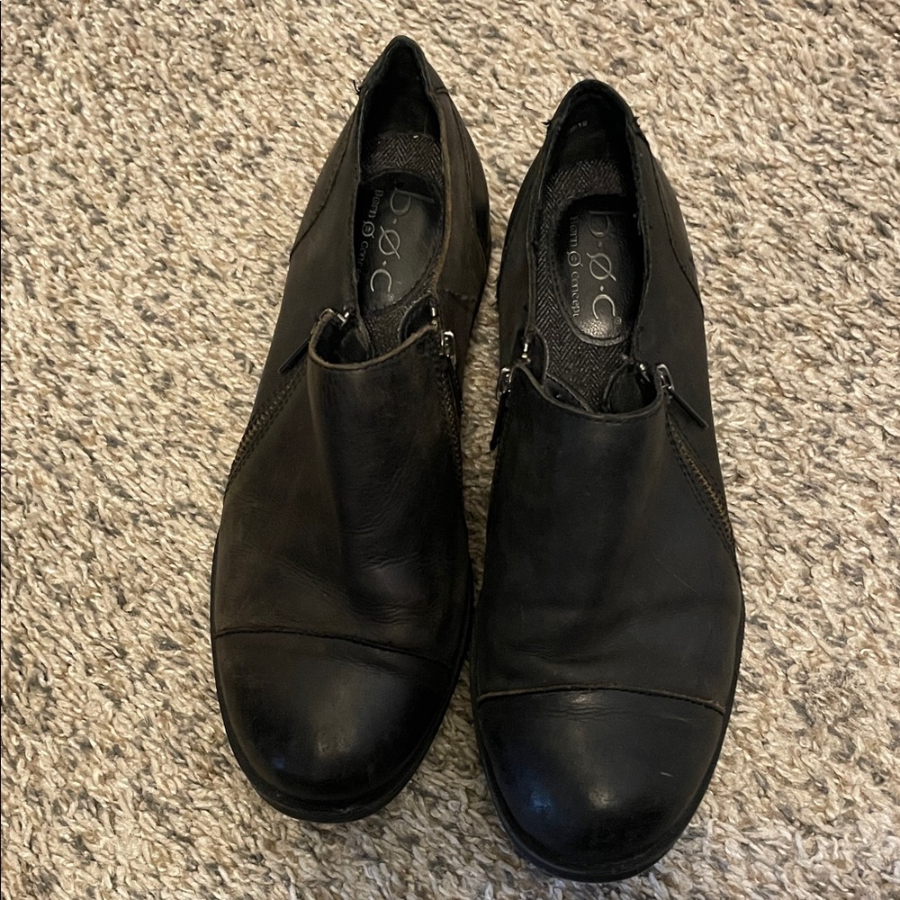 BOC Women's Dark Brown Leather Flats